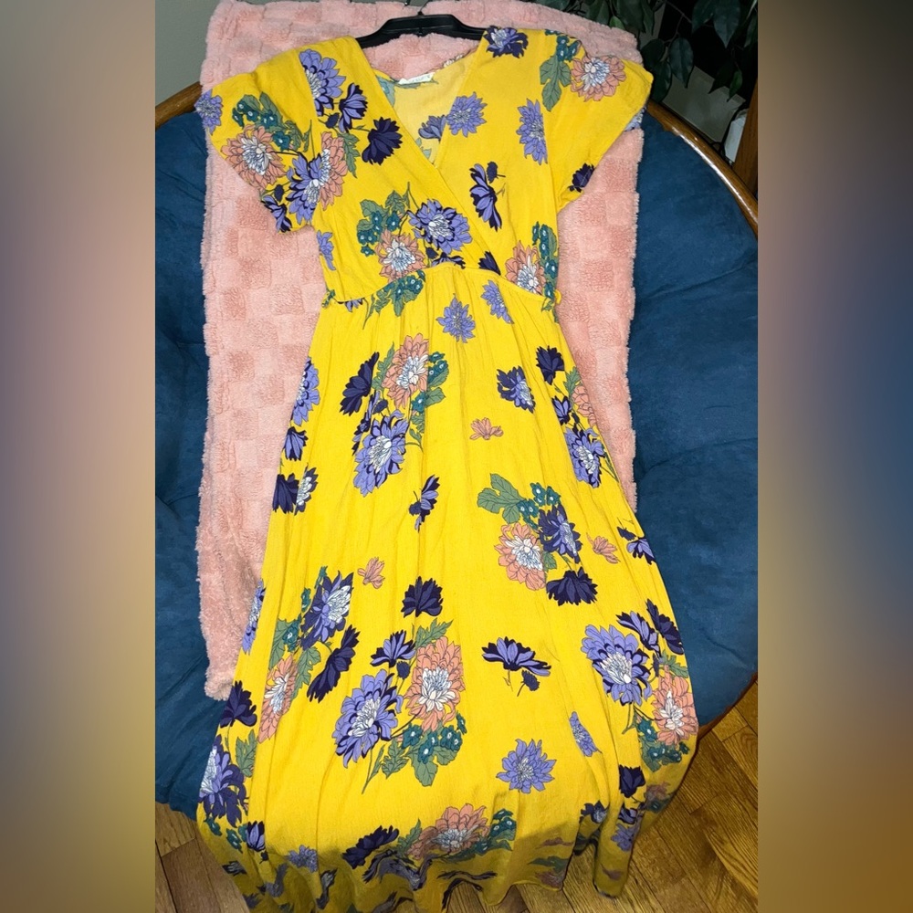 ILLA ILLA Yellow Dress with Purple Floral Design